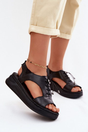 Women's platform sandals in black color Tai turiciejka I7646-01 2
