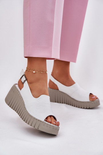 Women's sandals with natural leather elements on platform in white Artiker 54C0786 2