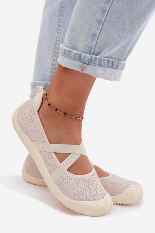 Sporty ballerinas with elastic straps in ivory Artiker 58C1902