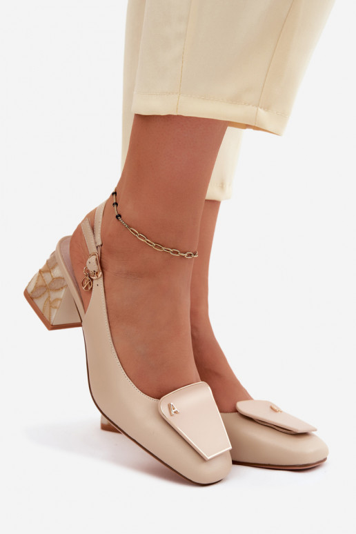 Skórzane buty na obcasach z ornamentami Artiker 58C0672 w kolorze piaskowym