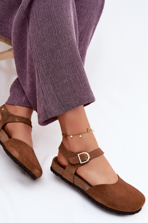 Leather suede sandals with closed toes Tai turiciejka H7365-02 brown