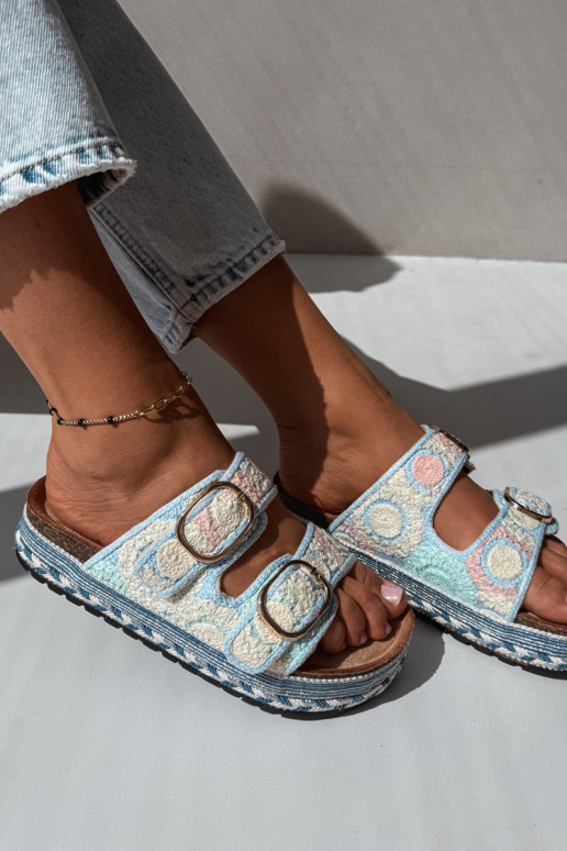 Glimma crocheted slippers with platform and buckles in blue