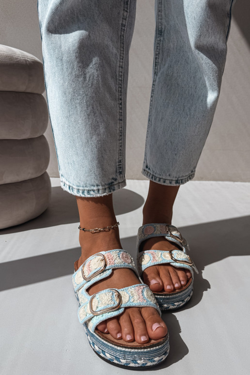 Glimma crocheted slippers with platform and buckles in blue