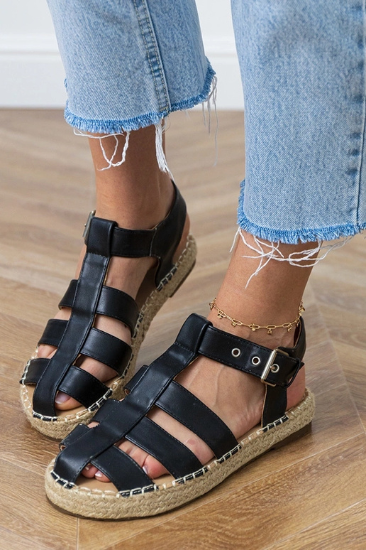 Juodos uždaros espadrilės basutės Kleona