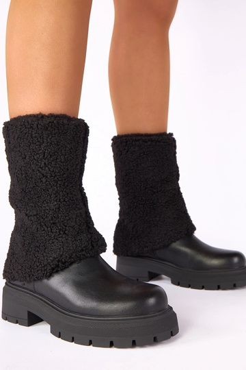 Black ankle boots with a folded fabric shaft Darlene 2