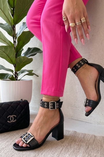 Black sandals on a block heel fastened around the ankle Carlotta 2
