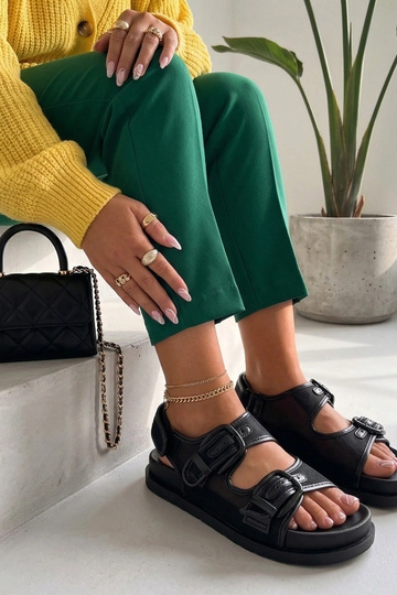 Black sandals with adjustable straps Mila