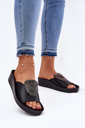 Black women's leather slippers with ornaments KV51-028