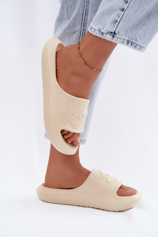 Women's lightweight slippers LOTTO SLAY 2400471U sand color