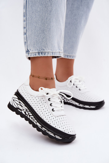 White women's shoes with cut-out elements and platform Morra 2