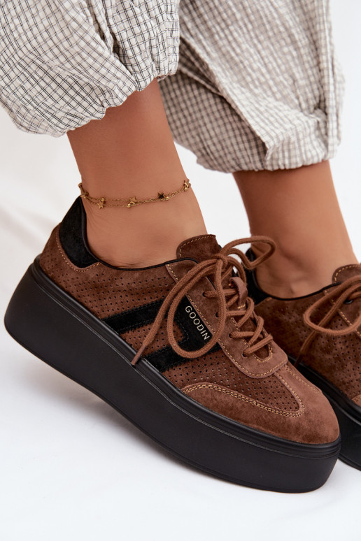 Brązowe damskie sneakersy z platformą i perforacją Umbry