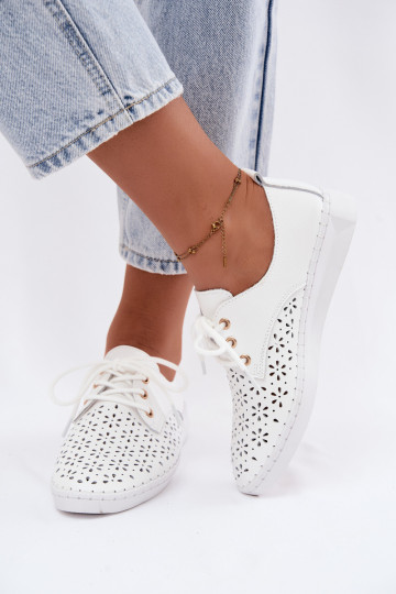 Białe damskie buty z ażurowymi elementami Softie 2