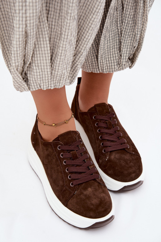Chocolate-colored women's sneakers made of faux suede with platform Inaya