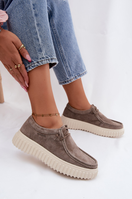 Clay-colored women's shoes made of faux suede with platform Jamila