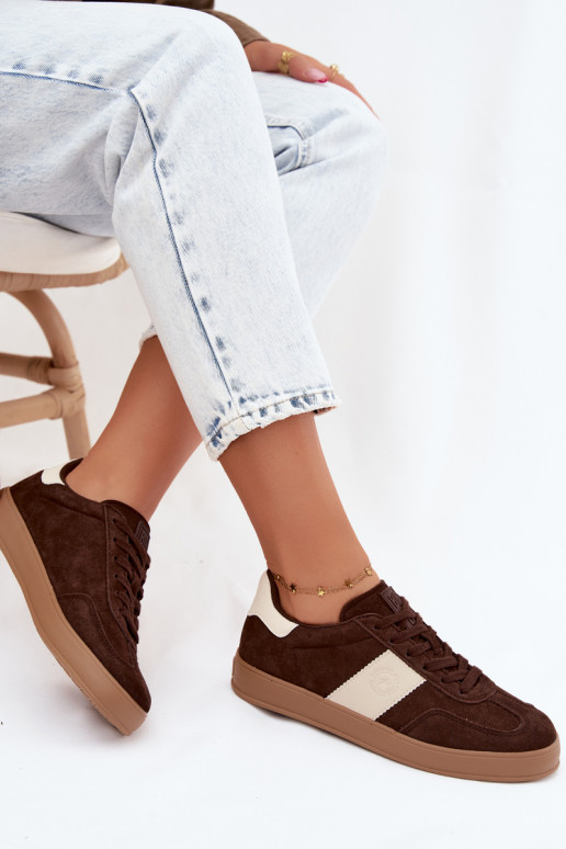 Sneakers dla kobiet z sztucznej zamszu Big Star UU274008 w kolorze czekoladowym