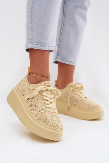 Yellow casual shoes with platform and lace motifs Evalora 2