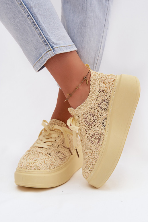 Yellow casual shoes with platform and lace motifs Evalora