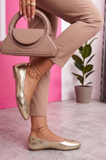Gold ballet flats with soft insole Corra