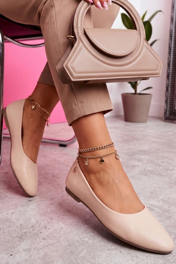 Sand-colored ballet flats with soft insole Corra 2