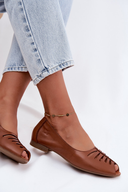 Brown perforated ballerinas made of natural leather Tai turiciejka P7541-29