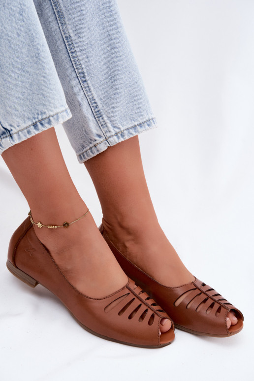 Brown perforated ballerinas made of natural leather Tai turiciejka P7541-29
