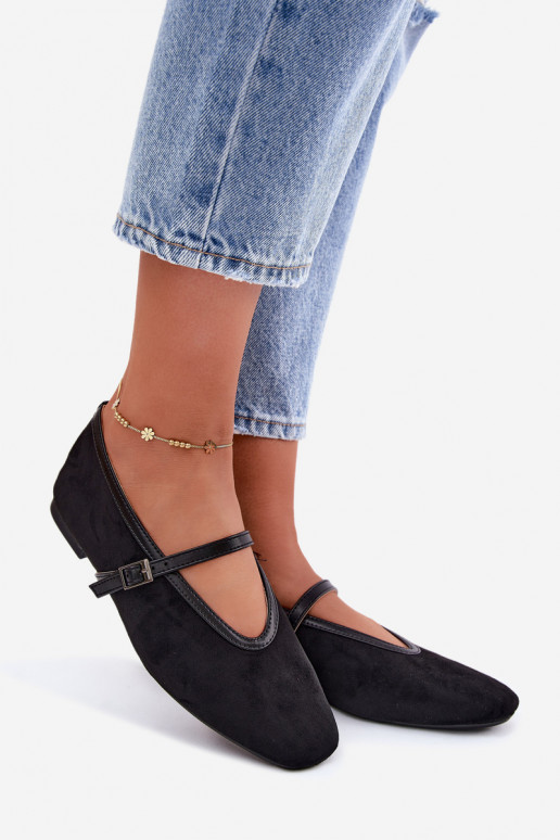 Black ballerinas with straps made of faux suede Felora