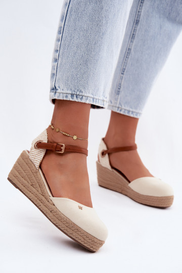 Sand-colored espadrilles with platform 2