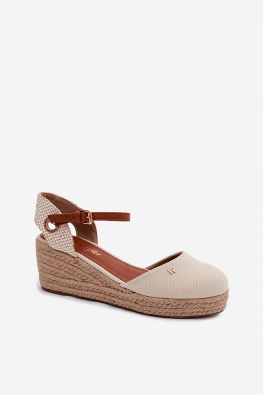 Sand-colored espadrilles with platform