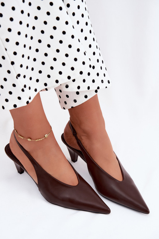 Heeled sandals with faux leather in CzekoladoĮe Sapphire
