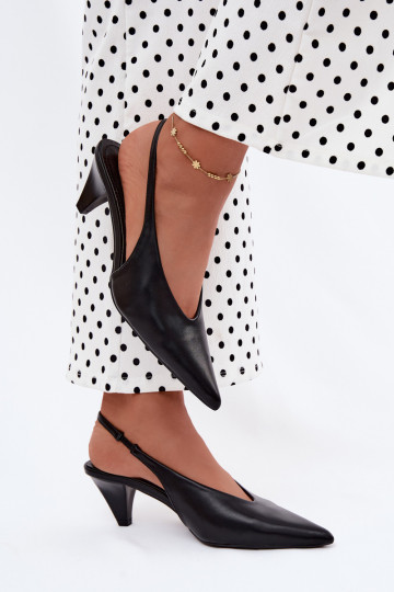 Heeled sandals with faux leather in black Sapphire
