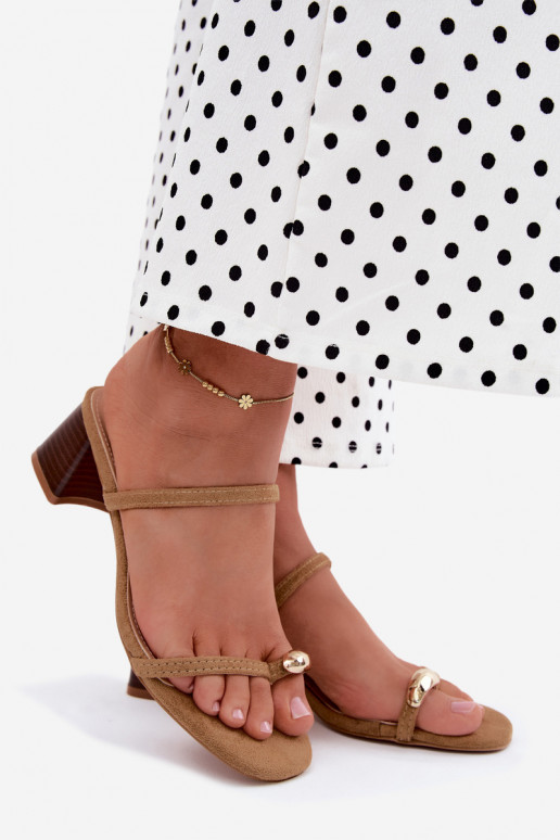 Women's slippers with heels and gold details in chaki color Verbena