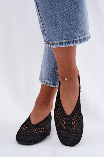 Cut-out flat ballerinas in black Hibisca
