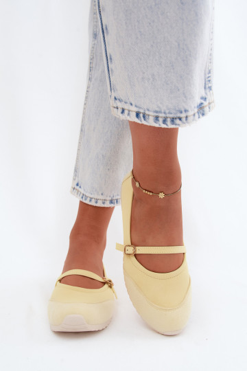 Yellow sporty ballerinas with straps Charmy 2