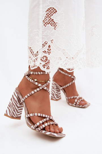 High-heeled sandals in sand Zebra Josette