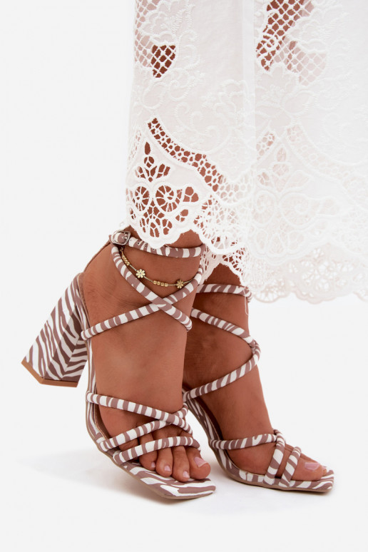 High-heeled sandals in sand Zebra Josette