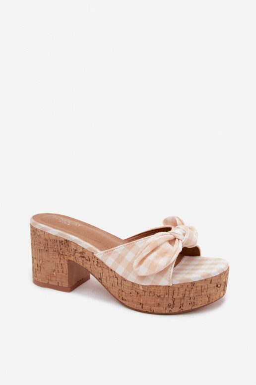 Women's slippers with heels and check patterns in sand color Turignella