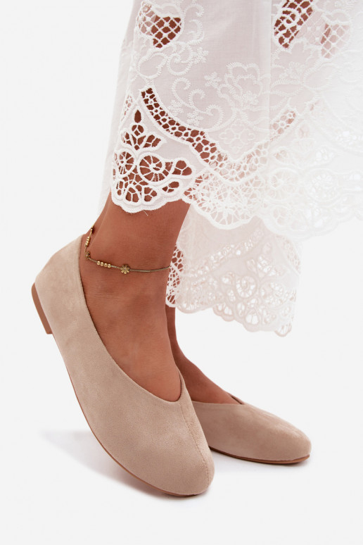 Sand-colored ballet flats made of faux suede Camdena