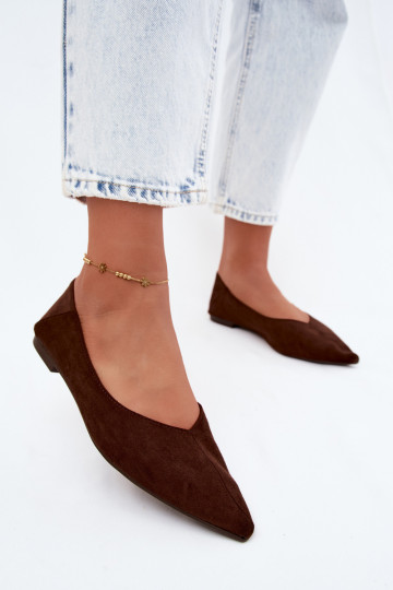 Chocolate colored pointed toe ballerinas made of faux suede Corabella 2