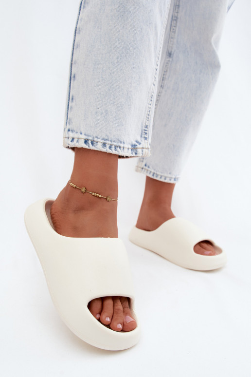 Poppy Foam Women's Light Beige Slides