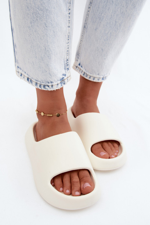 Poppy Foam Women's Light Beige Slides