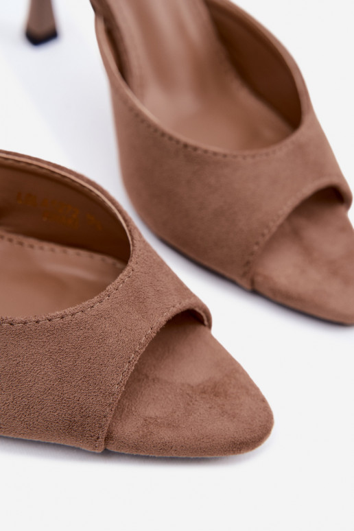 Slippers with faux suede thin heels in khaki Cherryssa