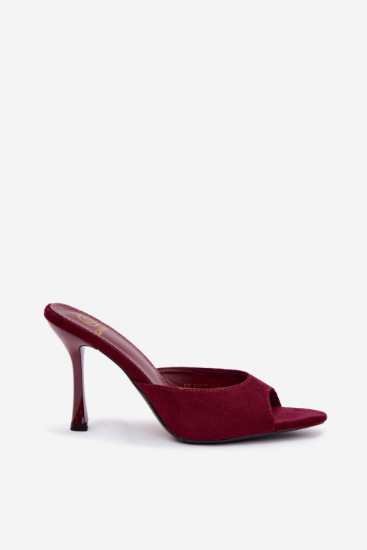 Slippers with faux suede thin heels in burgundy Cherryssa