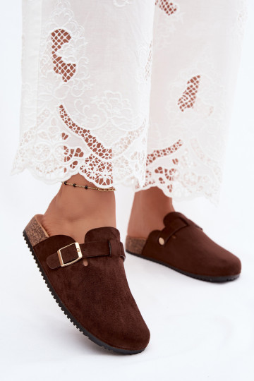 Women's clogs with platform and buckles in chocolate color Selio 2