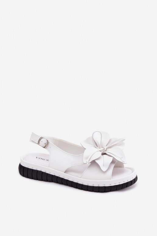 White women's sandals with decorative rings Vinceza 66917