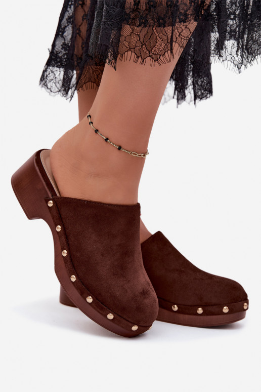 Women's clogs made of faux suede in gold with studs Cherryelle