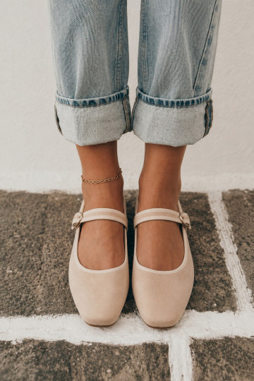 Women's ballerinas with straps in sand color faux suede Birchia