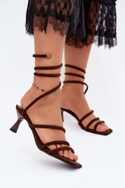 Women's heeled sandals with straps chocolate Samara