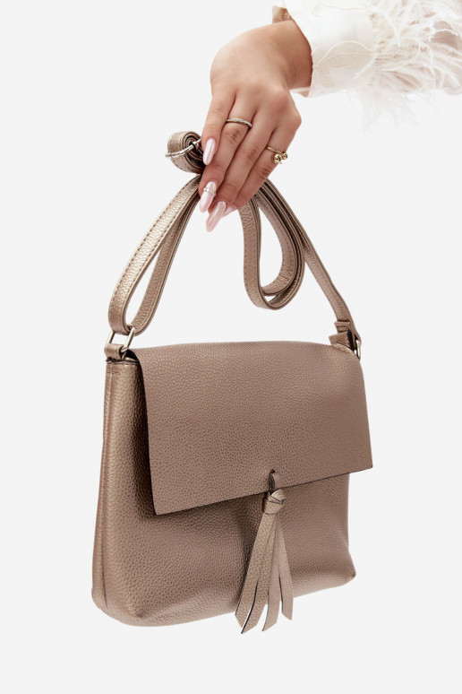 Postman style handbag in faux leather gold Sigrid