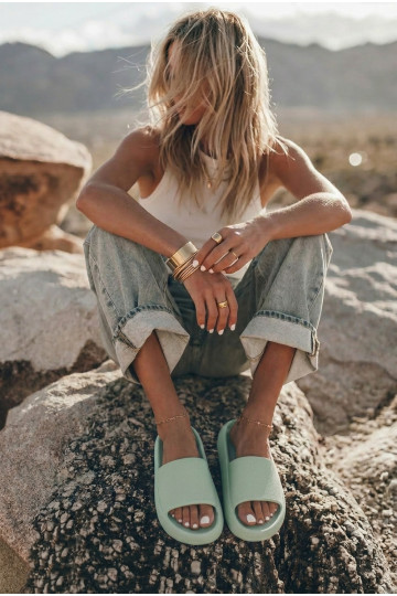 Women's lightweight foam slippers on thick sole in mint Querceria 2