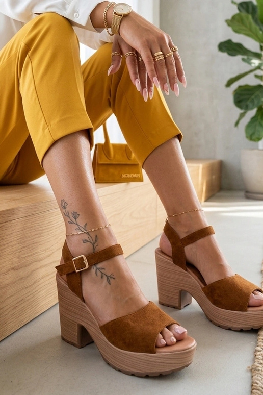 Brown women's sandals on chunky heel Elara